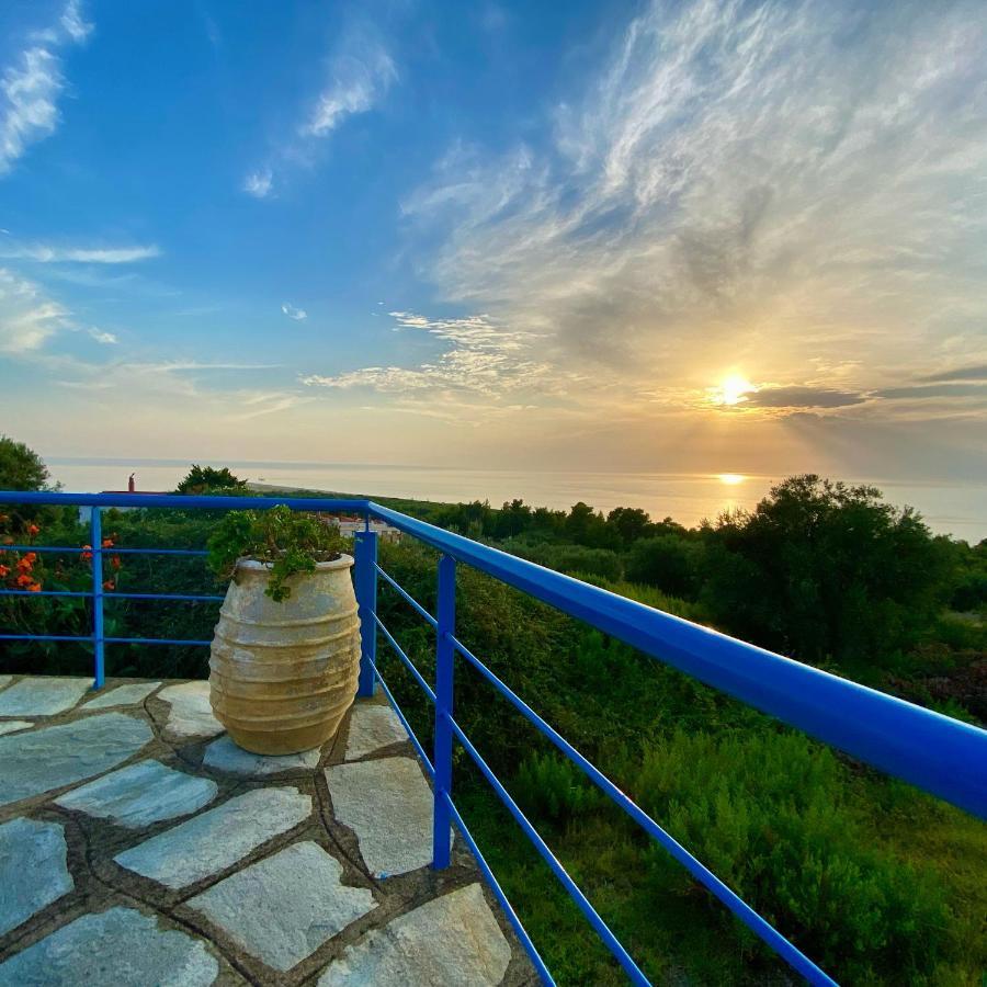 Aegean Pearl Villa Посиди Екстериор снимка